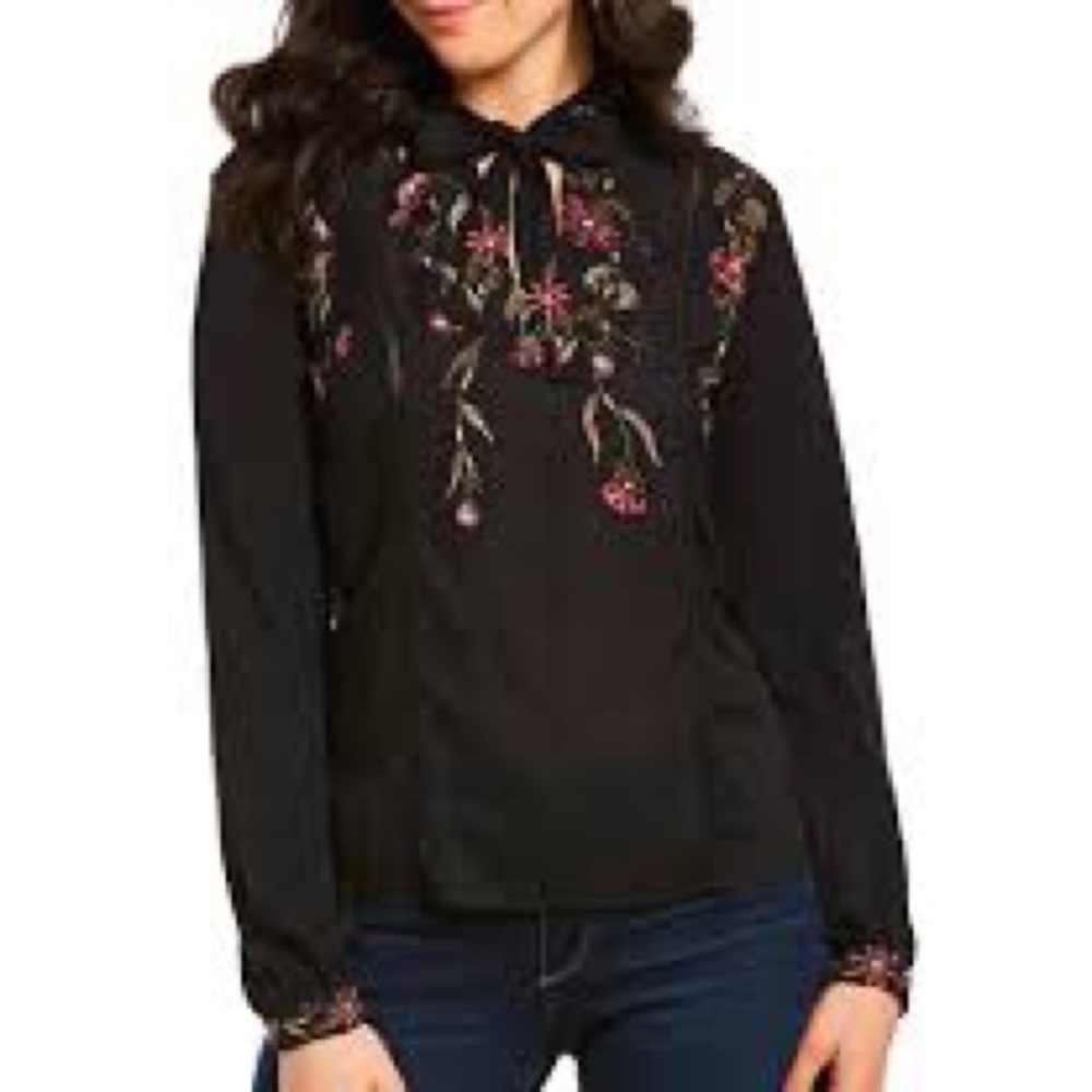 XS Lucky Brand Long sleeve shirt!
